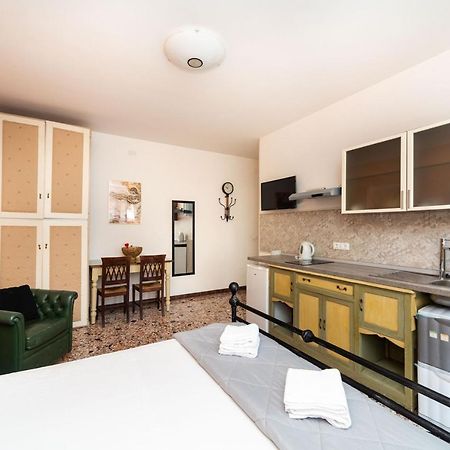 Monti Guesthouse Mestre Eksteriør bilde