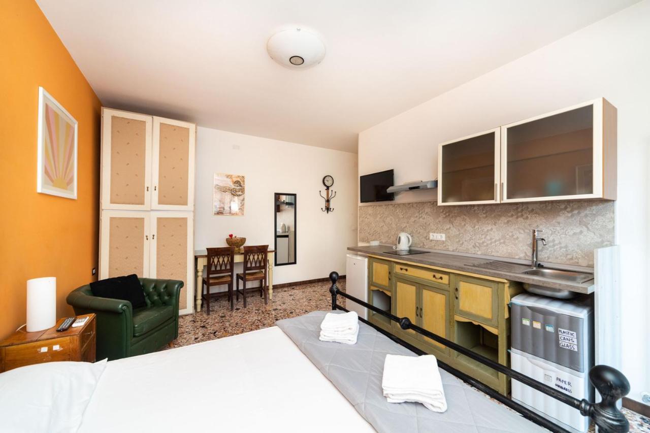 Monti Guesthouse Mestre Eksteriør bilde